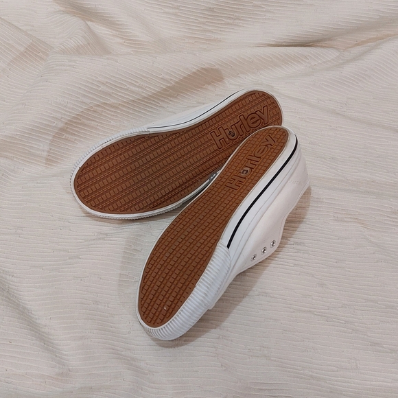 Hurley White Slip-On Sneakers - Picture 8 of 8